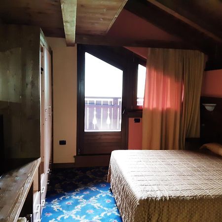 ليفينو Chalet Garden الغرفة الصورة